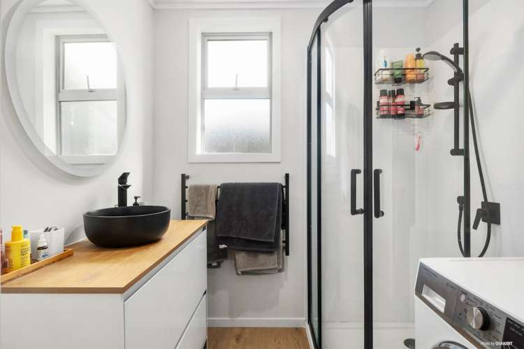 24/21 Aliford Avenue One Tree Hill_10