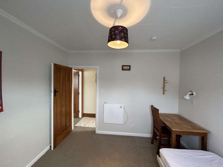 2/5 Joyce Cres 10446_11