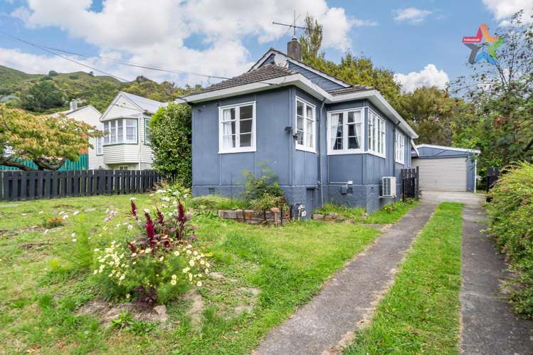 77 Wilkie Crescent Naenae_13