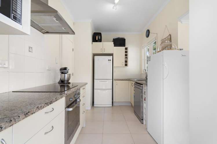 29A Fontenoy Street Mount Albert_6