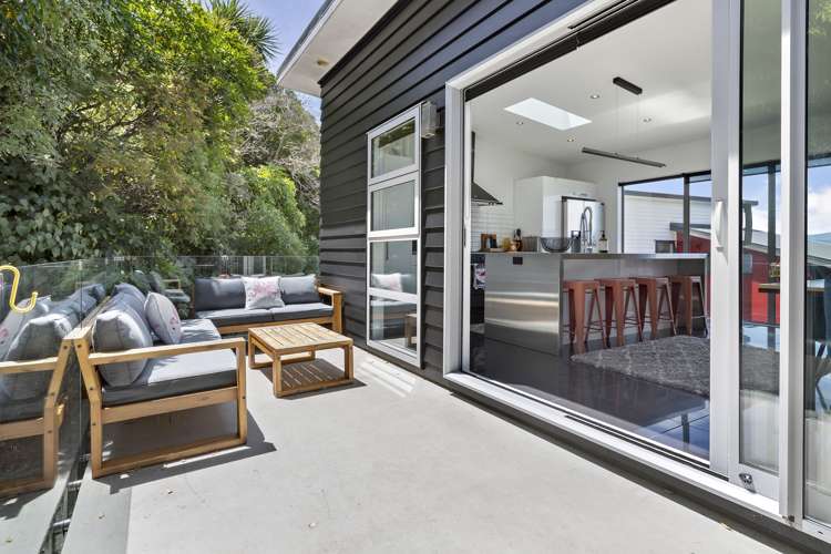 5 Satchell Way Kaiwharawhara_6