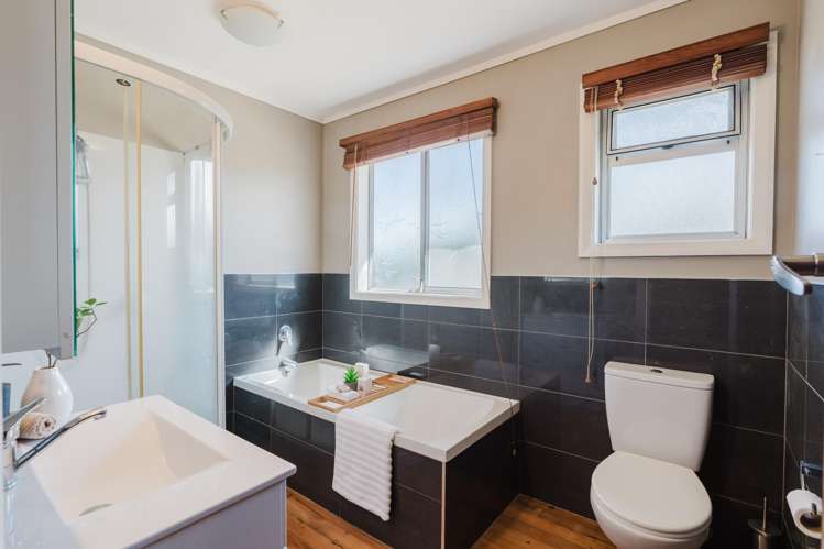 83 Bruce Avenue Glenview_8