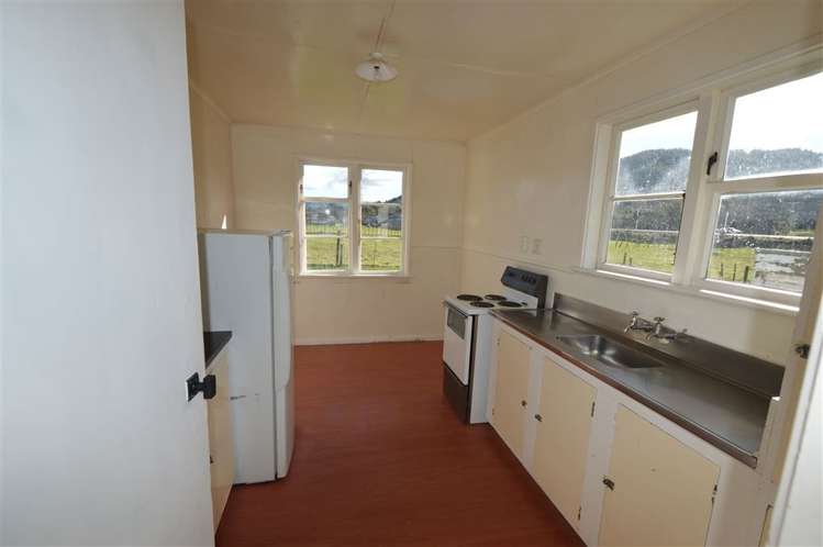 22 Ngatai Street Taumarunui_5