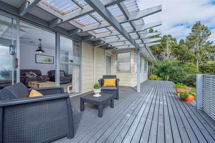214 Glengarry Road Glen Eden_19