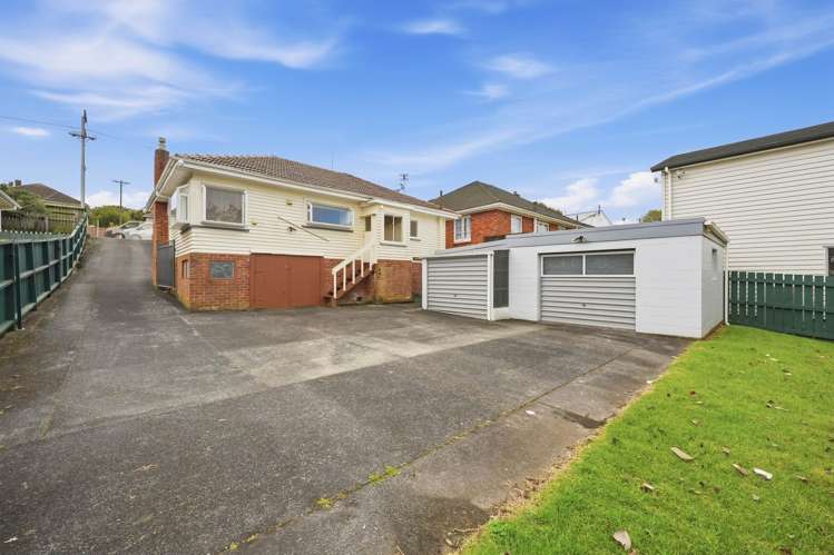 447 Mount Albert Road Mt Roskill_17