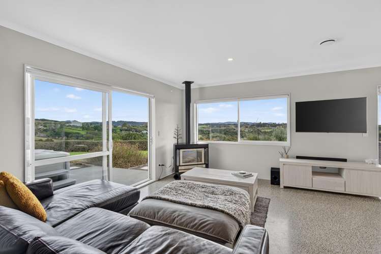 52 Daniel Parade Mangawhai_11
