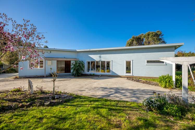 147 Kina Beach Road Tasman_14