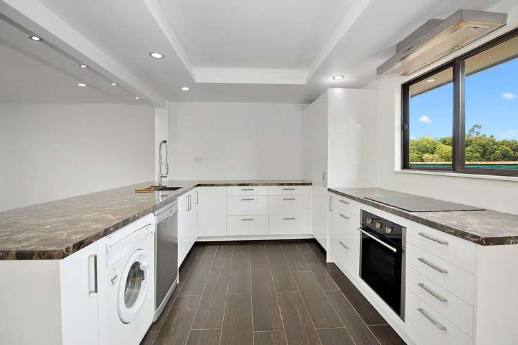 10 Meadow Crescent Te Atatu South_4