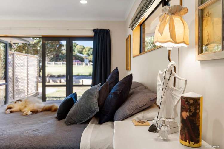 9 Awaroa Stream Drive Waiuku_10