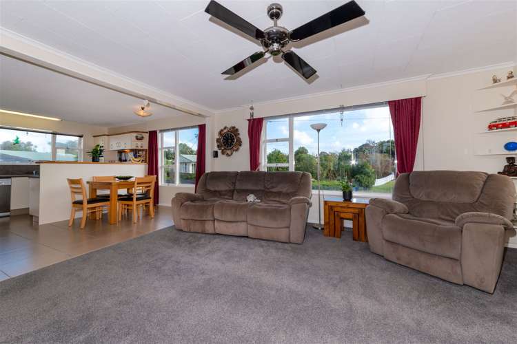 19 Marlene Avenue Te Atatu South_14