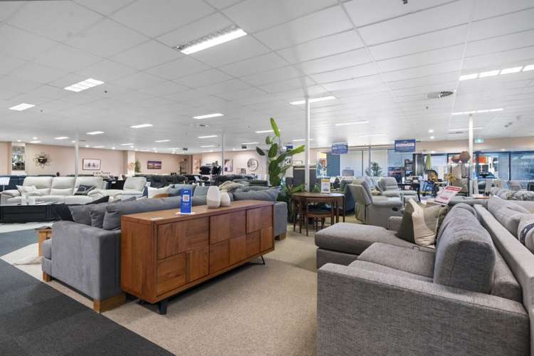 141 West Street & 55 Moore Street Ashburton_8