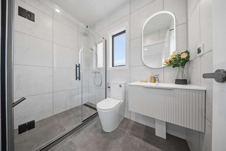 2E Rangitoto Terrace Milford_16