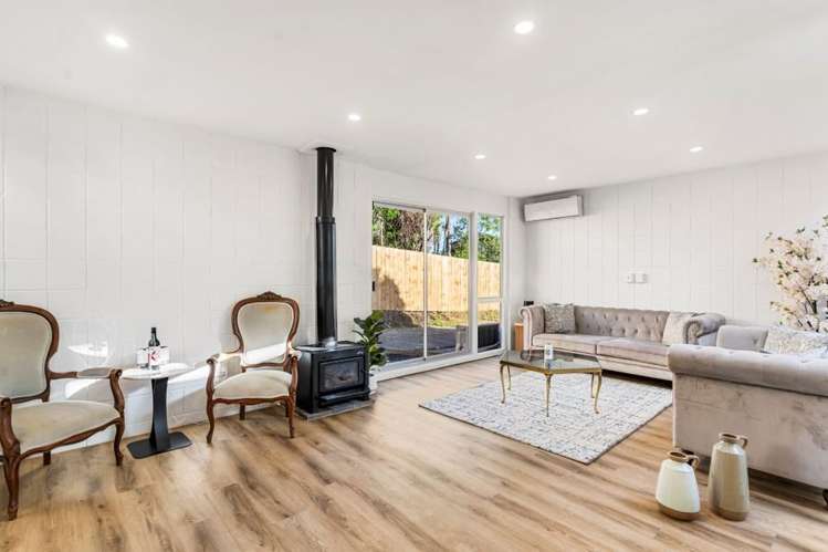 1/8 Wilbur Place Pakuranga Heights_14
