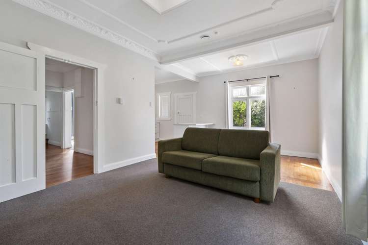 11 Lyndhurst Street Takaro_5