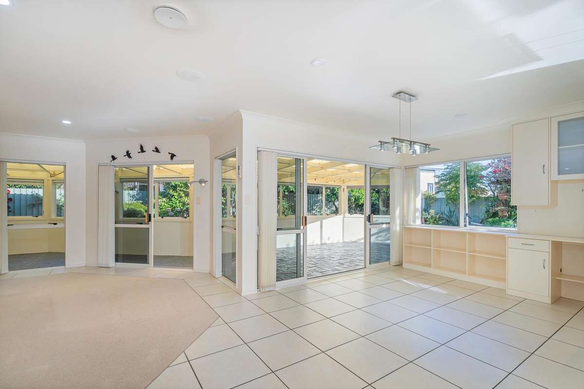 12 Kenneth Avenue_3