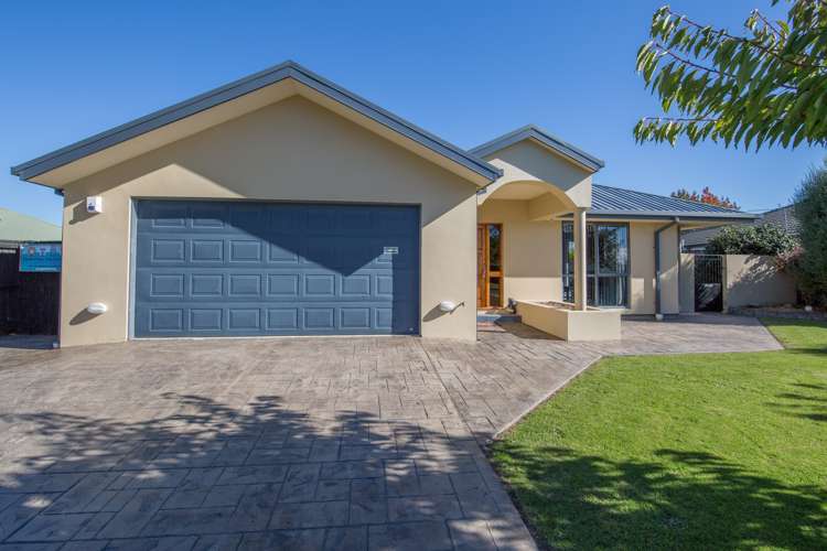 16 Paget Drive Woodend_22