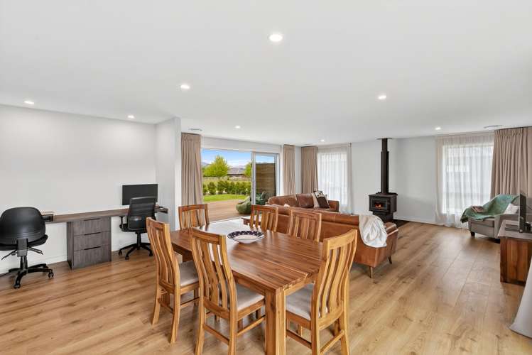 9 Brewster Crescent Lake Hawea_5