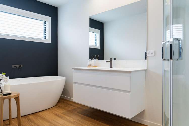 53 Heathfield Drive Mosgiel_29