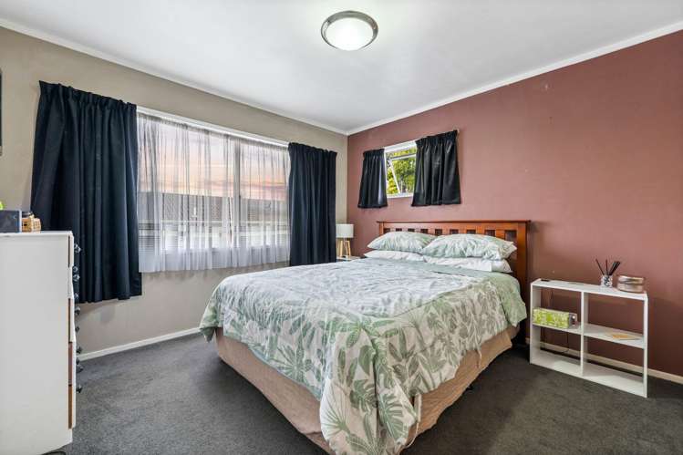 11 Seakens Way Glen Eden_10