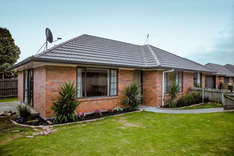 15 Old Park Place Takanini_0