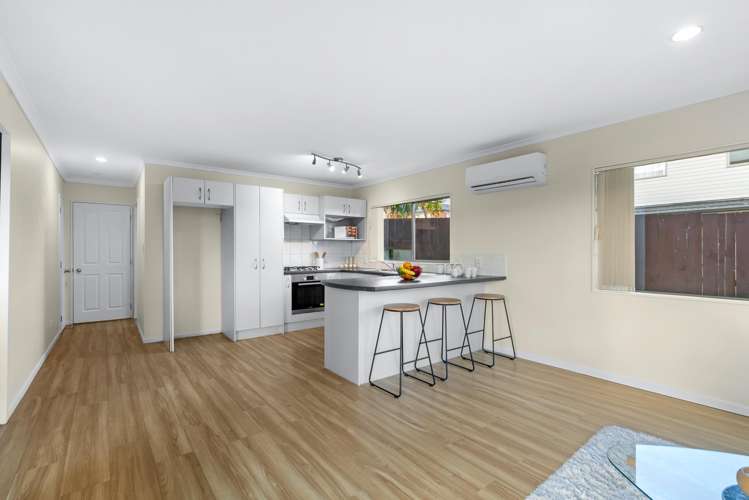 9 Staten Place Mangere_6