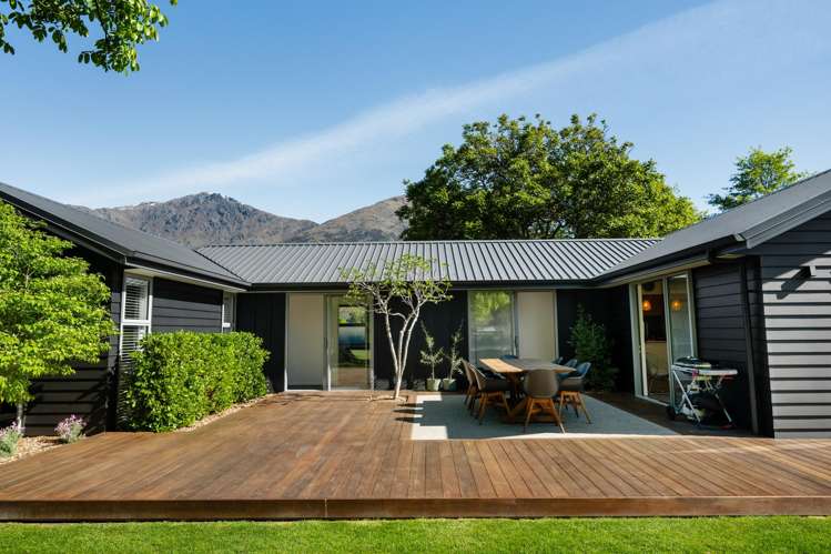 25 Erskine Street Dalefield/Wakatipu Basin_28