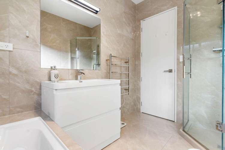 68 Thomas Road Flat Bush_25