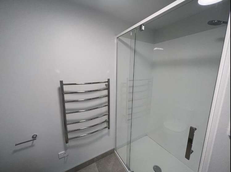 7/1 Karoro Court Hobsonville_13