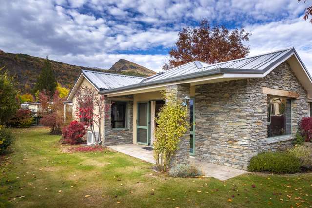 2 Mckibbin Place Arrowtown_1