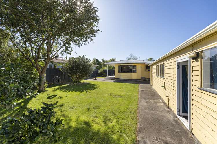 2 Oban Place Awapuni_16