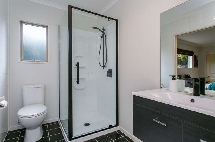 7/17 Pope Terrace Leamington_10