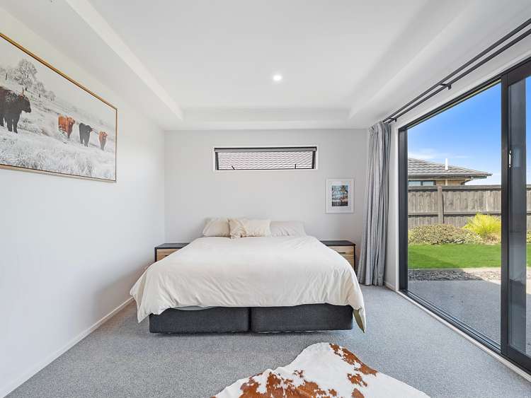 4 Roles Way Rolleston_11