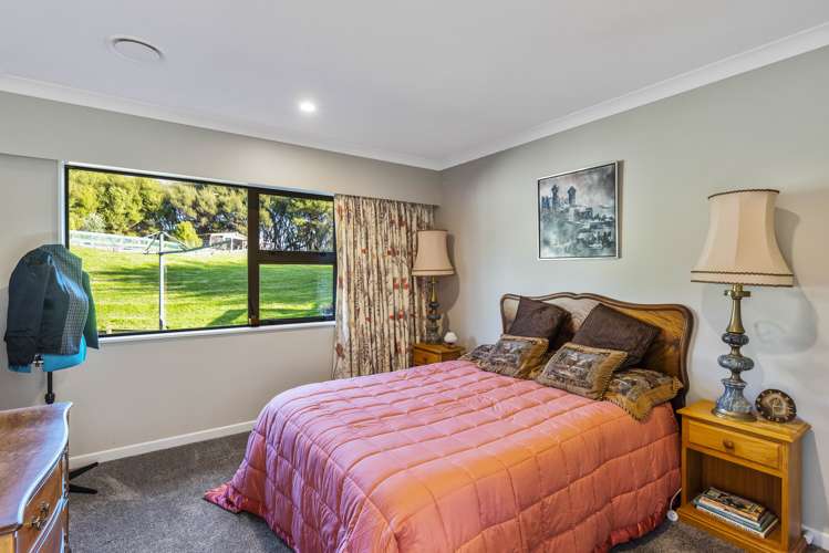 8 Jacks Bush Road Waikanae_14