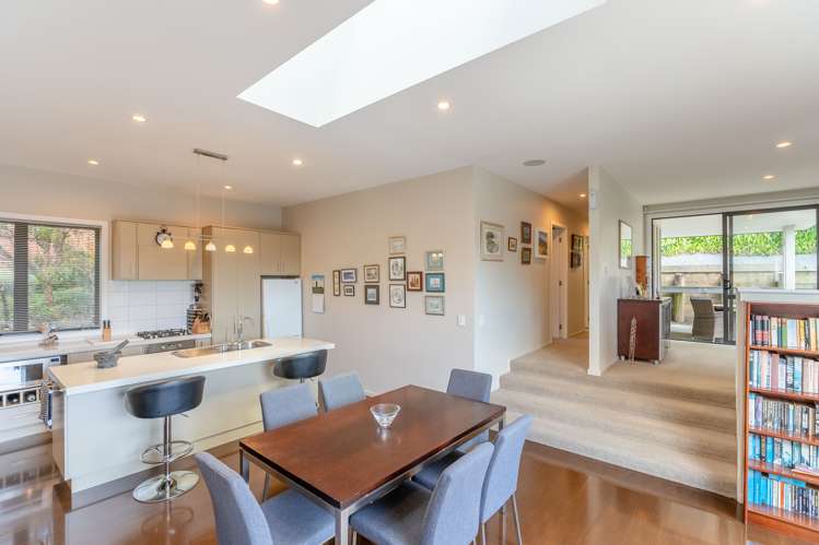 8 Dusky Crescent Aotea_5