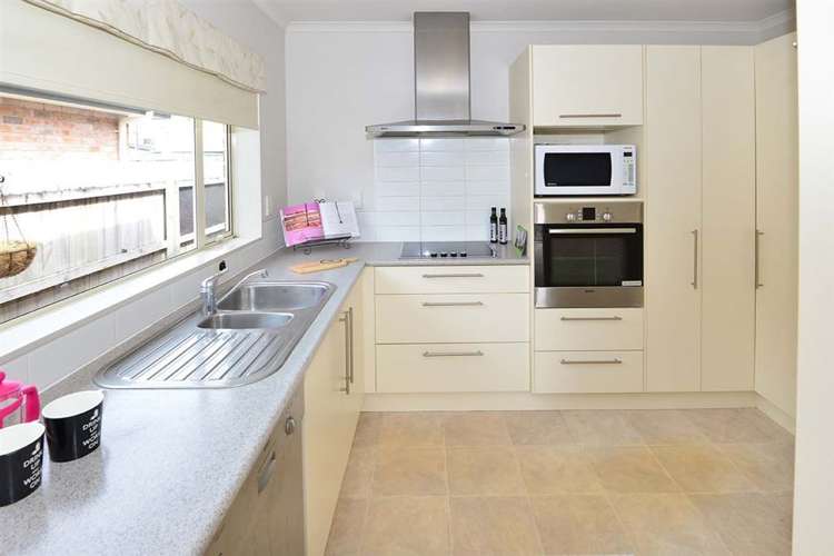 33a Centreway Road Orewa_8