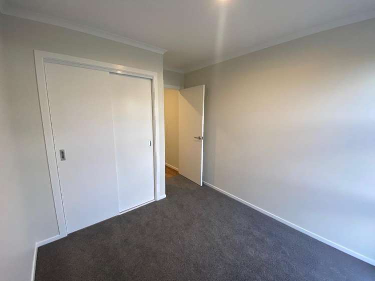 8 Equine Way Brookfield_7