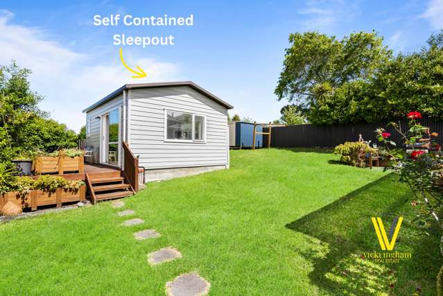 64 Stottholm Road Titirangi_1