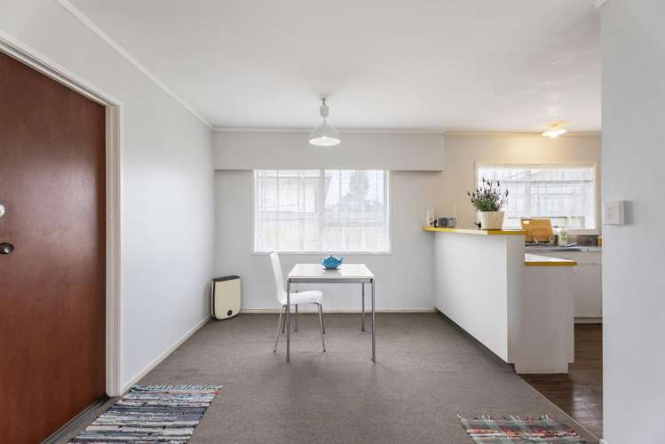 2/24 Waimana Road Conifer Grove_8