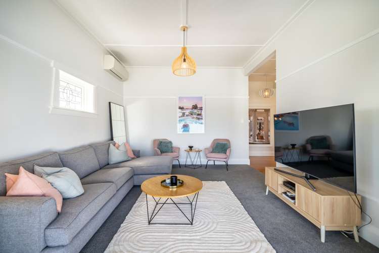 42 Tennyson Street Petone_11