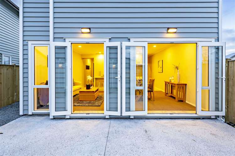 8 Warbler Crescent Papakura_14