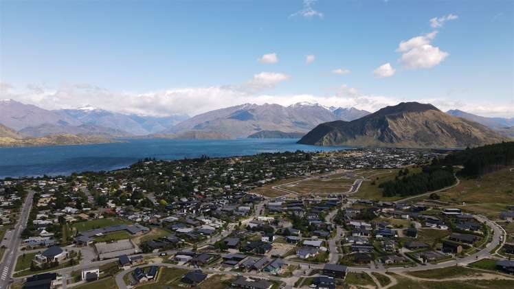 214 Aubrey Road Wanaka_20