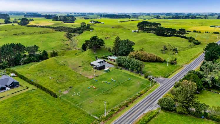 5610 South Road Rahotu_30