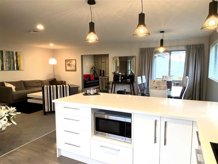 158 Coulson Road Paroa_7