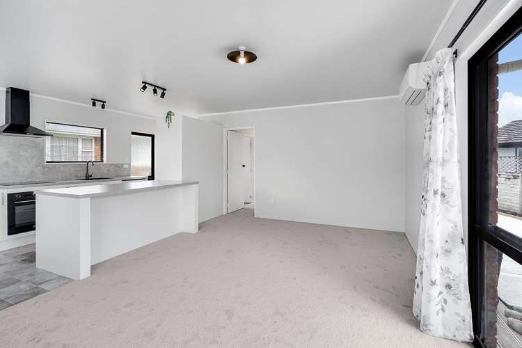 21A Southsea Crescent_5