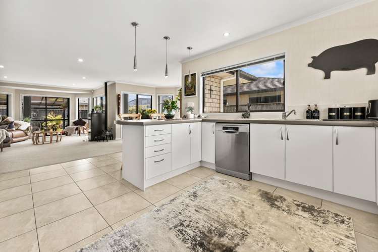 9 Barry Curtis Place Levin_5