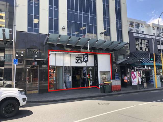 180 Broadway Newmarket_1