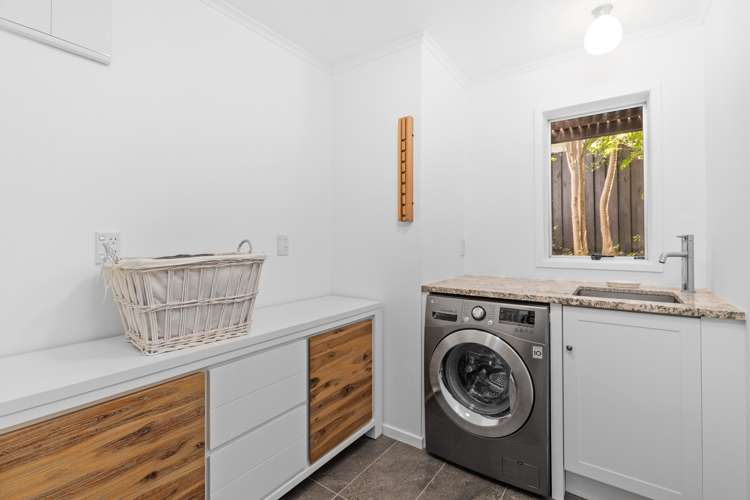 3/32 Beach Road Castor Bay_17