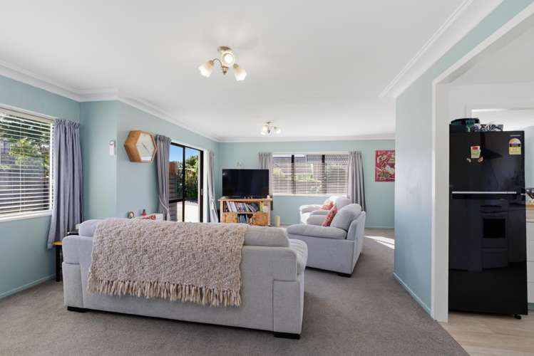 36A Heron Avenue East Matua_7