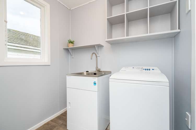 32 Bernard Street Kenmure_10