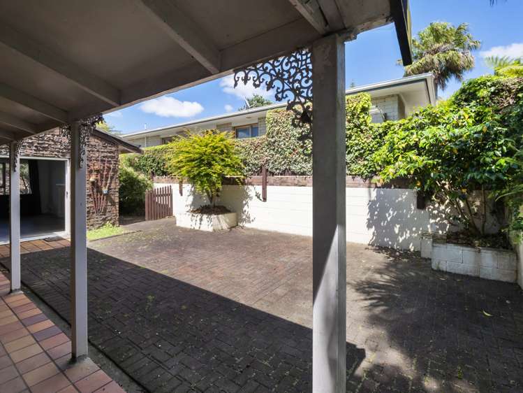 14 Coromandel Crescent Mairangi Bay_17